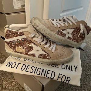 Golden Goose Mid Stars.